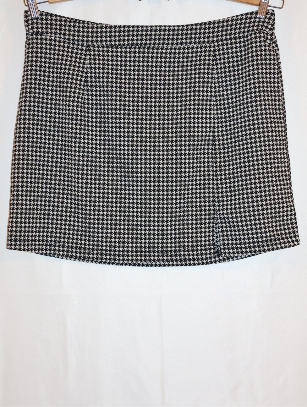 Like an Angel Black & White Houndstooth Mini Skirt with Front Slit.